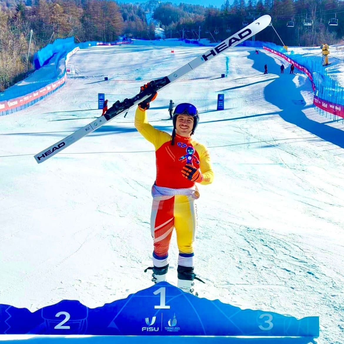 Ander Mintegui se lleva el oro en el Supergigante de la Universiada de Torino