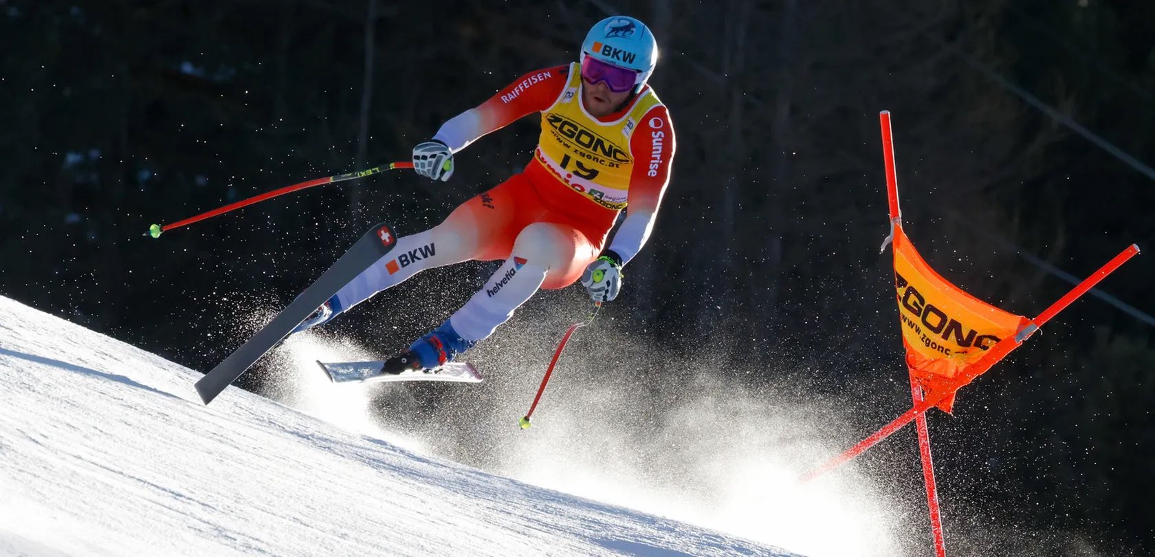 Smooth Monney brilla en el descenso de Bormio oscurecido por una terrible caída de Cyprien Sarrazin