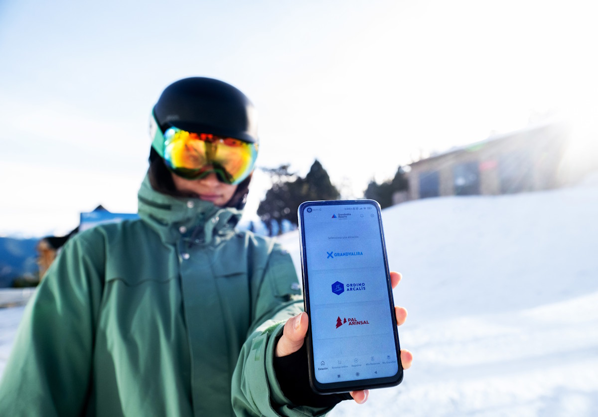 La nueva APP de Grandvalira Resorts incorpora una eSim andorrana para navegar al mejor precio