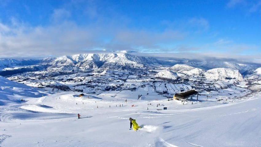 Las estaciones de esquí de Nueva Zelanda reciben el visto bueno del gobierno para abrir