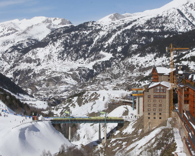 El comú de Canillo no prevé alargar ni la pista del Avet ni la pasarela