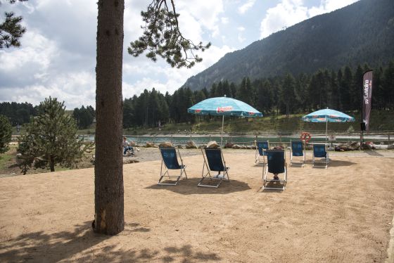 La Cerdanya ya tiene playa y está en la estación de La Molina