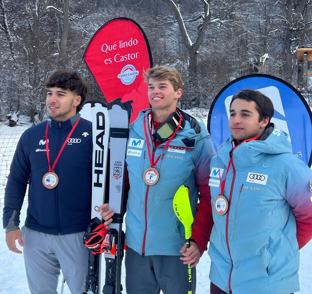 La RFEDI Inicia los entrenamientos en Cerro Castor con victorias en las competiciones FIS