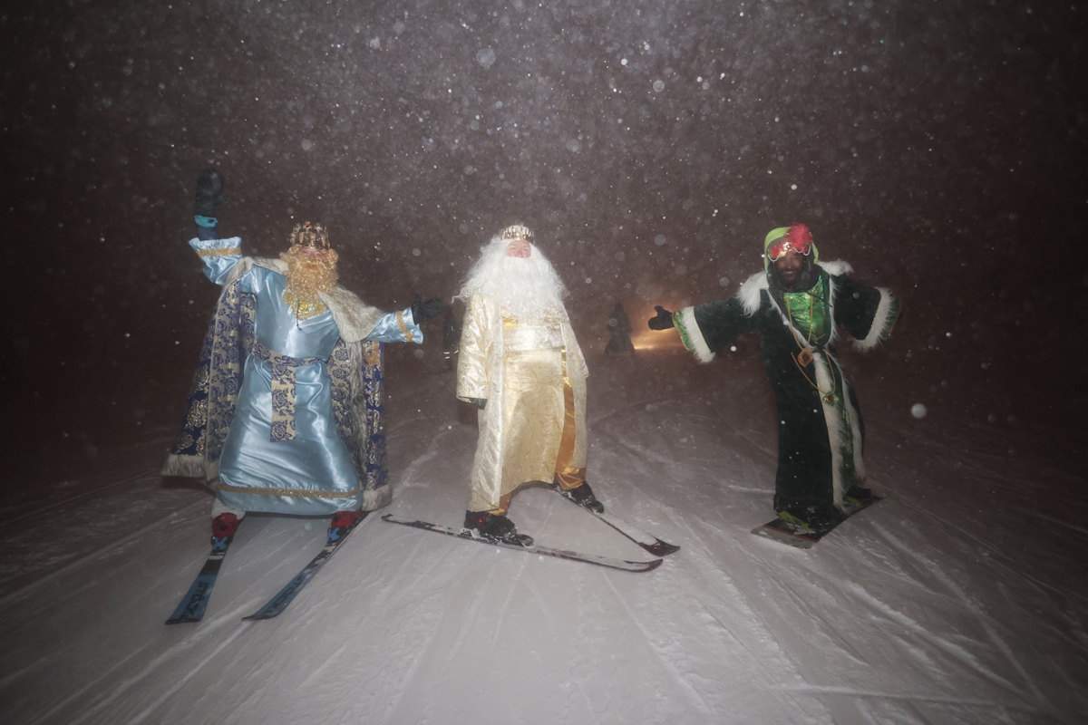 Los Reyes Magos llegarán esquiando a Sierra Nevada en una cabalgata mágica