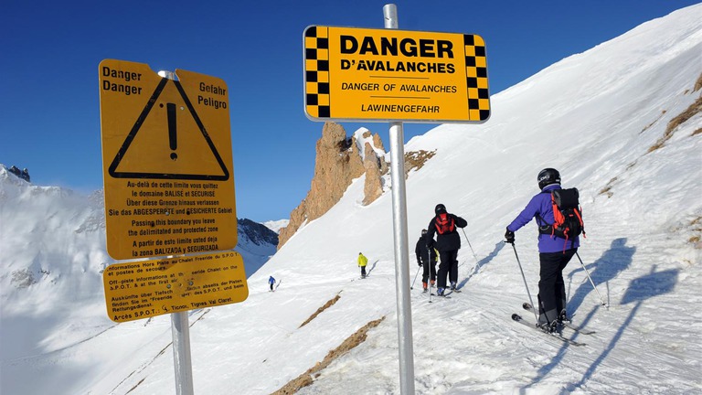 No, de momento el esquí fuera pistas no será prohibido en Francia