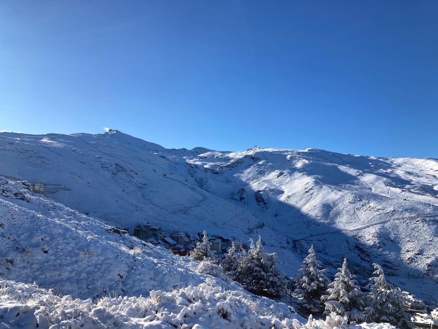 La Inteligencia Artificial reducirá las colas en los remontes de Sierra Nevada