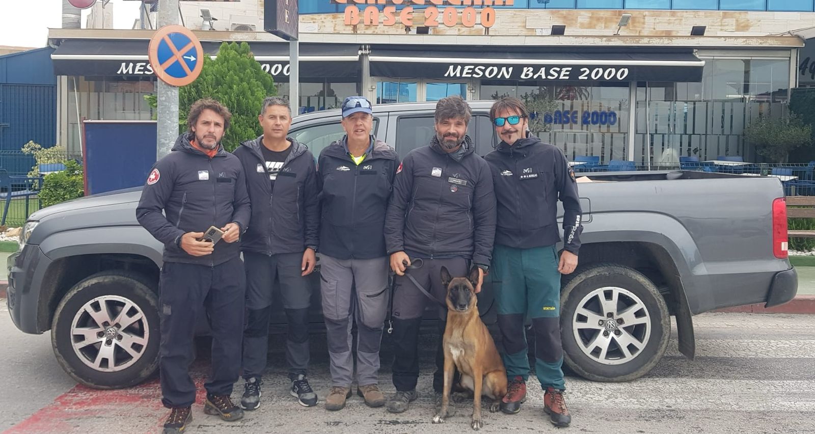 Socorristas de Sierra Nevada se une a las labores de rescate en las zonas afectadas por la DANA