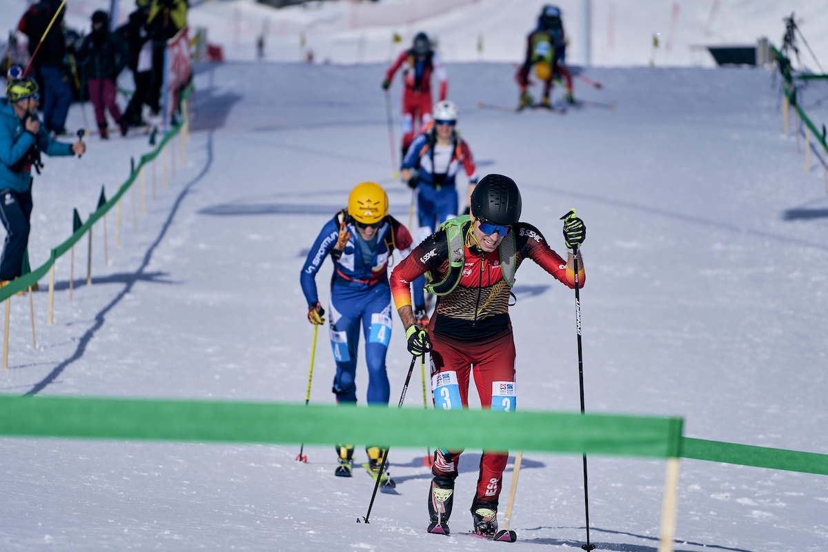 Oriol Cardona y Laia Sellés, primeros campeones en los mundiales de Skimo de Boí Taüll