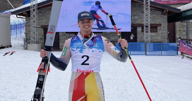 Aleix Aubert conquista el oro en el Gigante de la Universiada de Torino