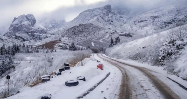 Argelia amanece con nevadas históricas tras meses de sequía