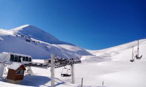 Una de las dos estaciones de los Alpes franceses condenadas a cerrar "resucita" por un año