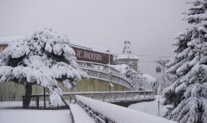 La previsión de fuertes nevadas en Baqueira Beret activa un pronto inicio de la temporada