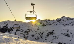 Baqueira Beret aplaza su apertura pero activa varios servicios para el Puente de Diciembre