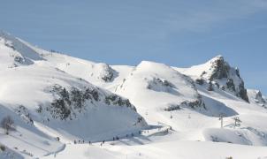 Asturias cambiará la normativa que limita el desarrollo de Fuentes de Invierno