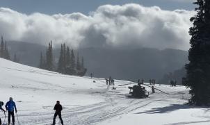 Dos helicópteros de la Guardia Nacional de EE.UU. se estrellan en una pista de esquí de Utah