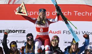  Cornelia Hütter gana el Super-G de St. Moritz en el que Lindsey Vonn deslumbra con un top 15 