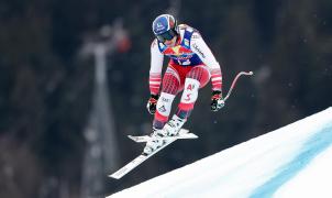 Matthias Mayer y Elena Curtoni son los más rápidos en los descensos de Kitzbühel y Bansko