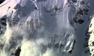 Nick Ennen y el valor o locura de su salto vertical al vacío en Snowboard: 