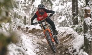 Pal Arinsal permite esquiar y hacer BTT en invierno con su nueva oferta anual