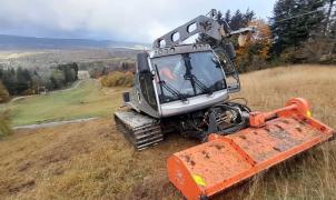 Alargan la vida útil de las pisanieves transformándolas en maquinaria agrícola