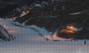 Intenso fin de semana de sube y baja nocturno en el Río de Sierra Nevada