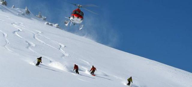 Heliesquí en Gulmarg (India)