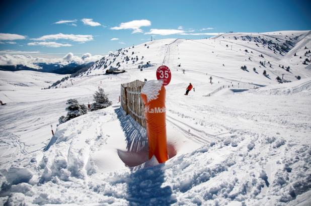 Imagen de la estación de esquí de La Molina Pista La Comella