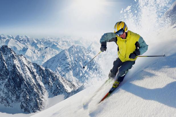 Esquí en Bansko en los montes Pirin, Bulgaria