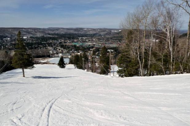 En pistas de Mont Saint-Sauveur