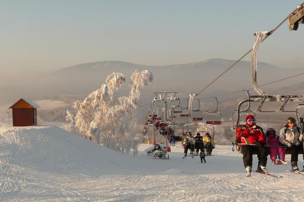 Estación de esquí de Pec pod Sněžkou en pleno invierno