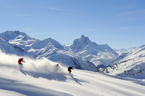 Imagen de la estación de esquí de St.Anton en el Tirol Austria