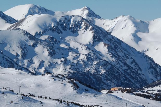 Vista de Soldeu el Tarter en el dominio de Gradvalira