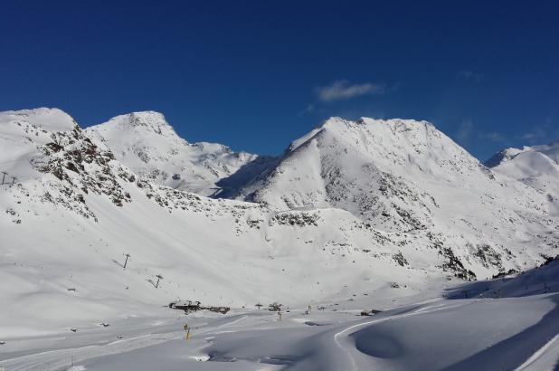 La Coma del 1 12 2013, después de 70 cm de nevada del sábado, día 30 de noviembre