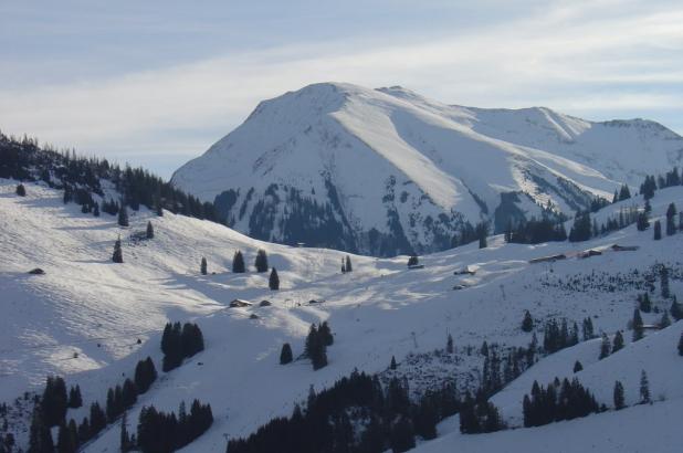 Bonito paisaje en Wiriehorn