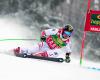 La leyenda del esquí Marcel Hirscher prueba a correr en Enduro y se rompe