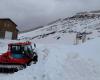 Sierra Nevada se prepara para abrir con el movimiento de nieve en sus cotas más altas