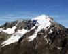 Un montañero español muere en un glaciar de los Alpes suizos a causa de un desprendimiento desprendimiento de hielo