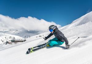 Visitamos St. Anton: la cuna del esquí alpino sigue siendo la reina del Après-Ski y del powder