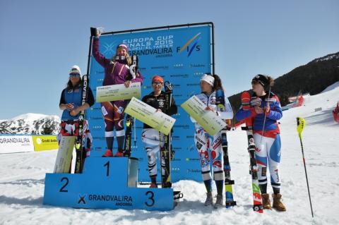 El podio final de la combinada femenina de la Copa de Europa 2015 celebrado en Grandvalira