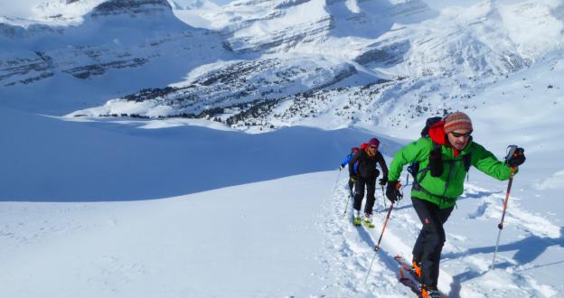 Guía básica para iniciarse en el esquí de montaña