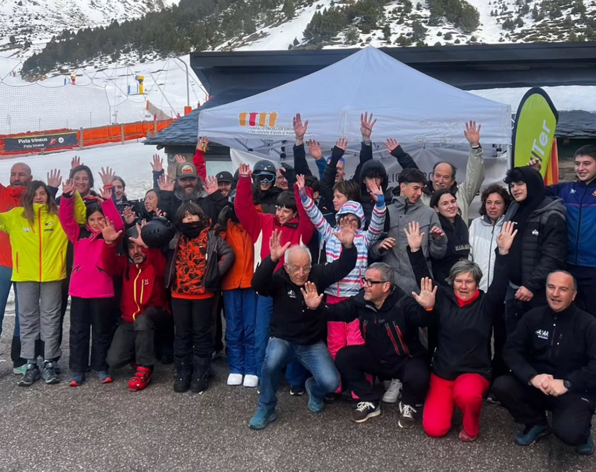 Esquí y solidaridad en Vallter en la duodécima edición de la Oncoesquiada